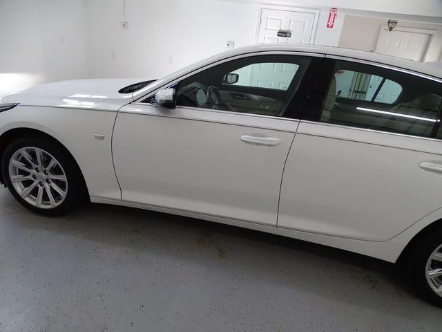 2023 Cadillac CT5 Luxury