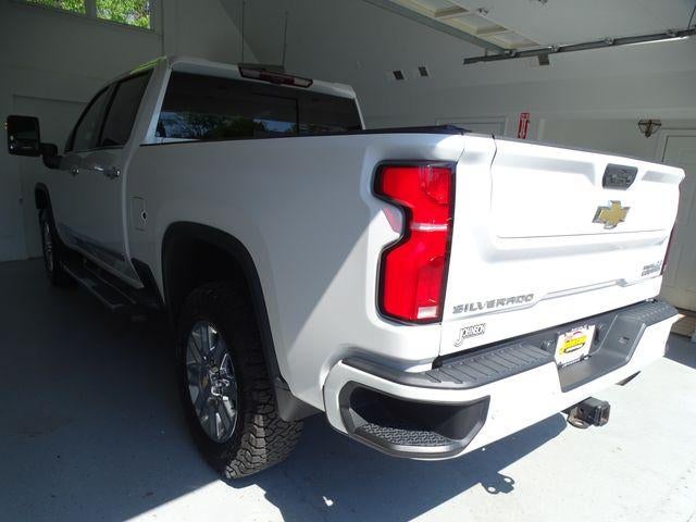 2024 Chevrolet Silverado 3500 HD High Country