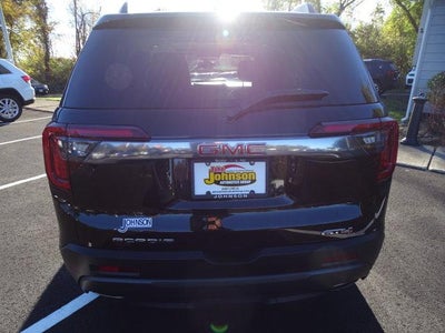 2023 GMC Acadia AT4