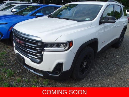 2023 GMC Acadia AT4