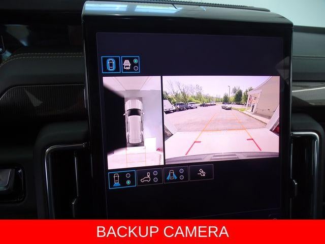 2025 GMC Yukon Elevation