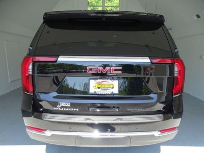 2025 GMC Yukon Elevation