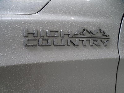 2024 Chevrolet Suburban High Country