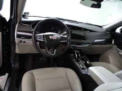 2023 Cadillac XT4 Luxury