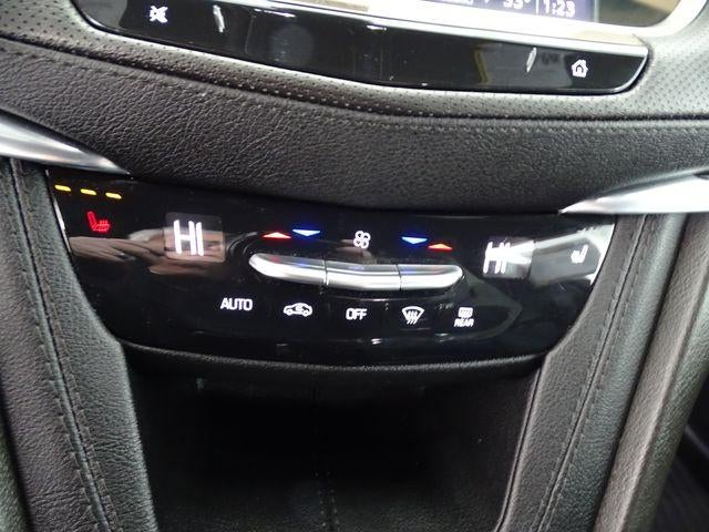 2024 Cadillac XT6 Luxury