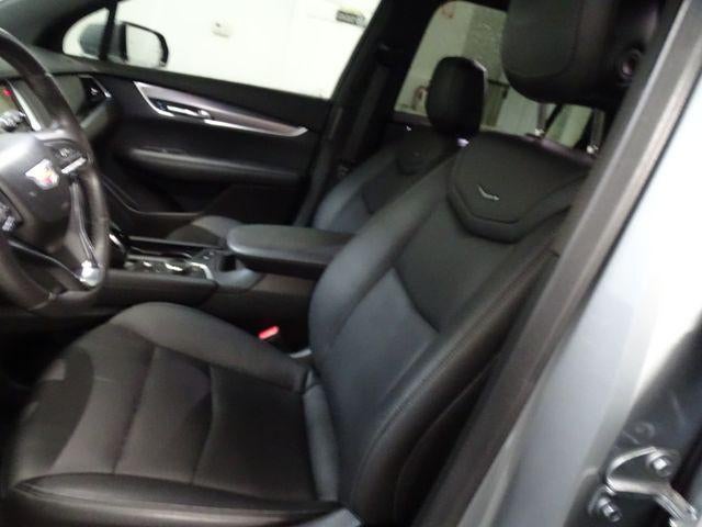 2024 Cadillac XT6 Luxury