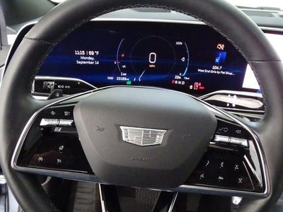 2024 Cadillac LYRIQ Luxury 1