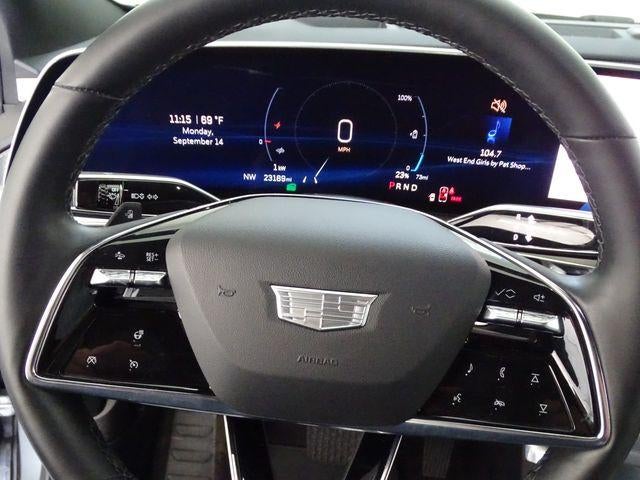 2024 Cadillac LYRIQ Luxury 1