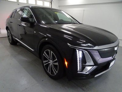 2024 Cadillac LYRIQ Luxury 2