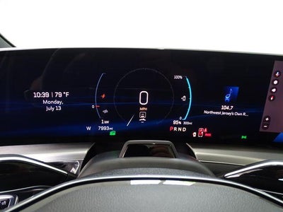 2024 Cadillac LYRIQ Luxury 2