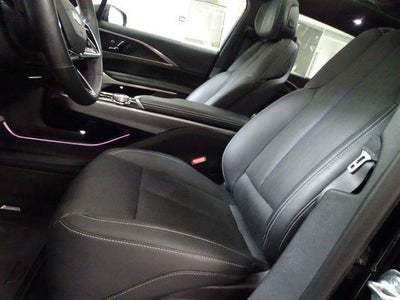 2024 Cadillac LYRIQ Luxury 2