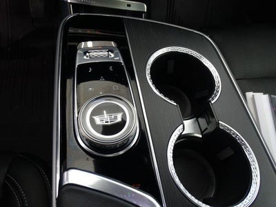 2024 Cadillac LYRIQ Luxury 3