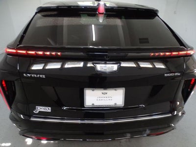 2024 Cadillac LYRIQ Luxury 3