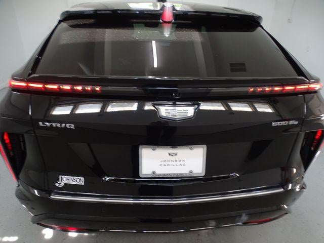 2024 Cadillac LYRIQ Luxury 3
