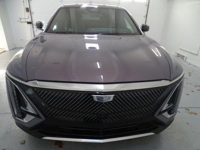 2025 Cadillac LYRIQ Luxury 3