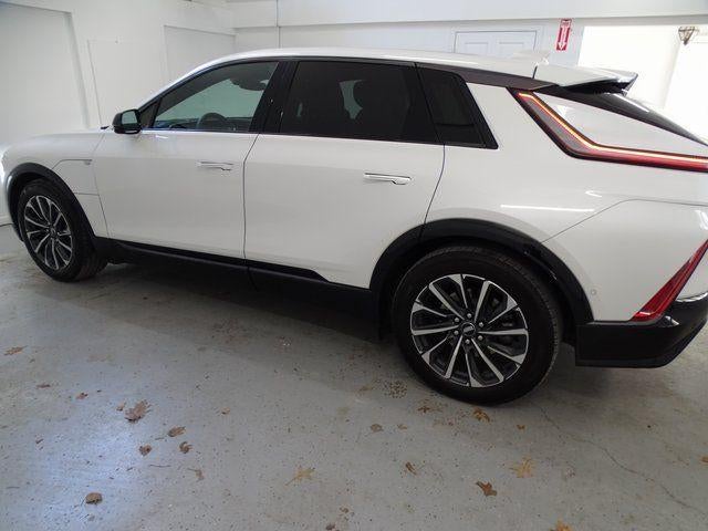 2024 Cadillac LYRIQ Sport 1