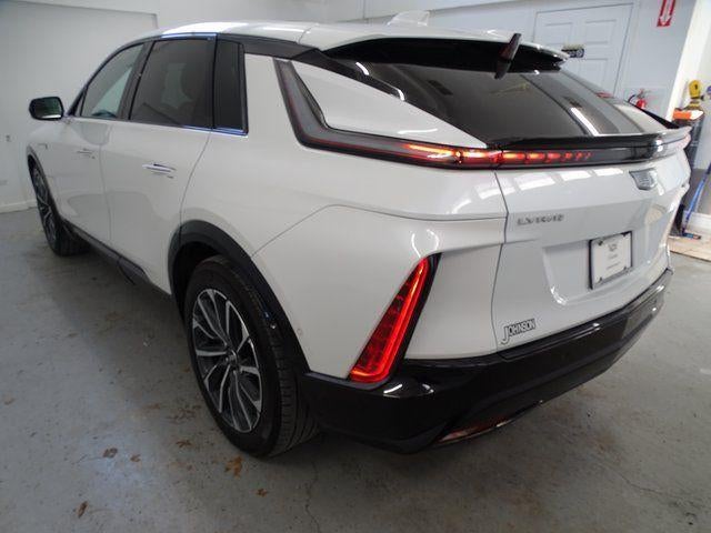 2024 Cadillac LYRIQ Sport 1