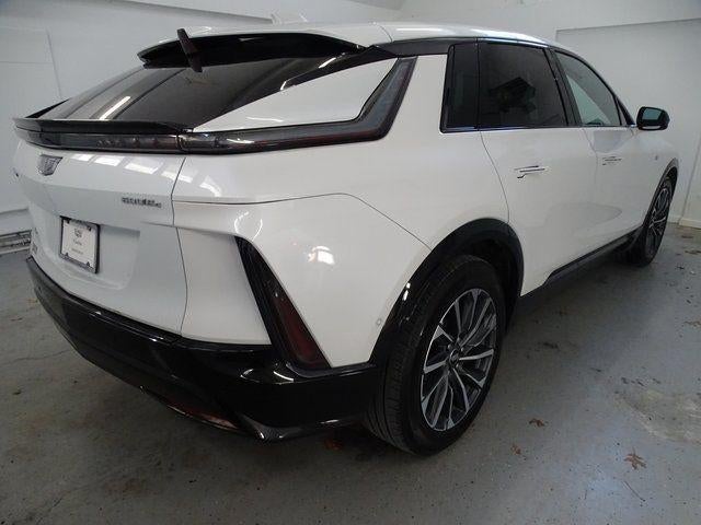 2024 Cadillac LYRIQ Sport 1