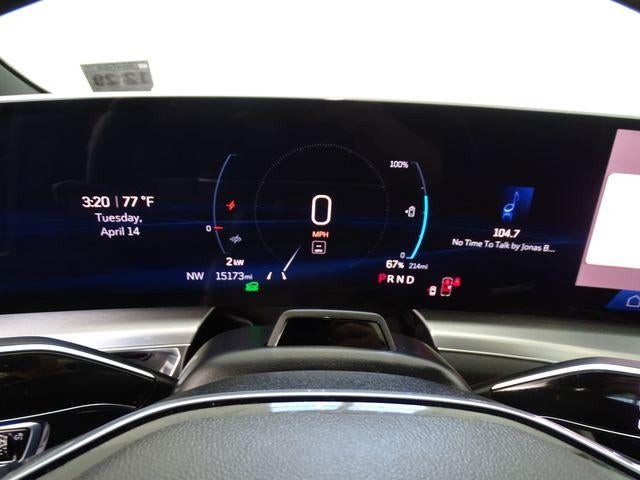 2024 Cadillac LYRIQ Sport 2