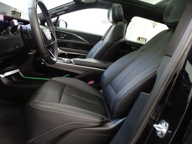 2024 Cadillac LYRIQ Sport 2