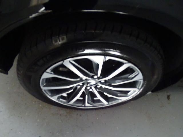 2024 Cadillac LYRIQ Sport 2