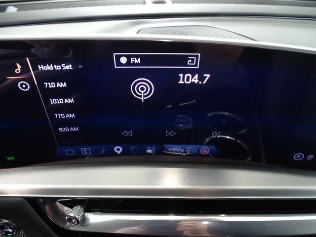 2024 Cadillac LYRIQ Sport 2