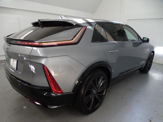 2024 Cadillac LYRIQ Sport 3