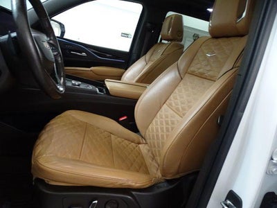 2022 Cadillac Escalade Premium Luxury