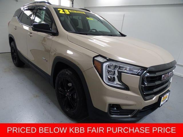 2023 GMC Terrain AT4