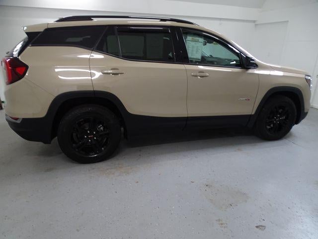 2023 GMC Terrain AT4
