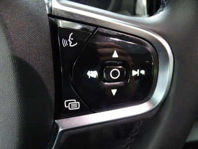 2024 Volvo S60 Plus Dark Theme
