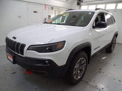 2023 Jeep Cherokee Trailhawk