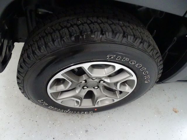 2023 Jeep Cherokee Trailhawk