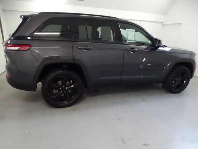 2023 Jeep Grand Cherokee Altitude X