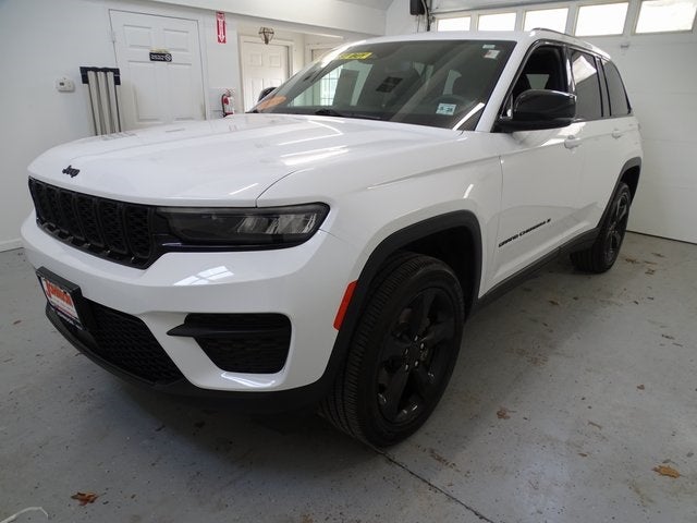 2023 Jeep Grand Cherokee Altitude