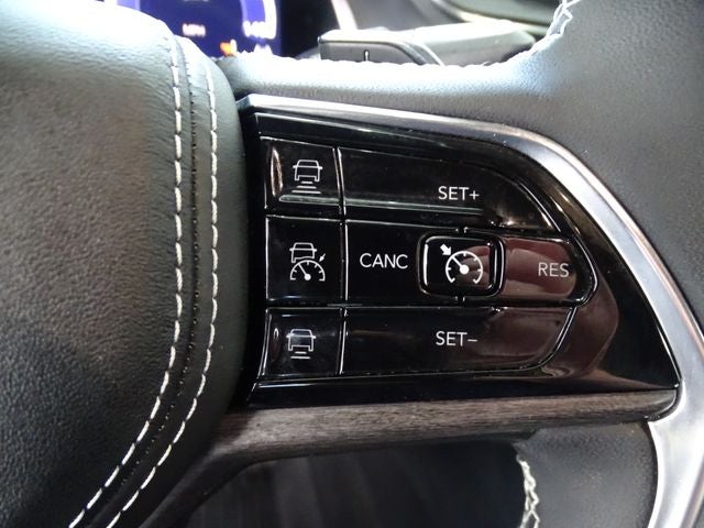 2023 Jeep Grand Cherokee Overland