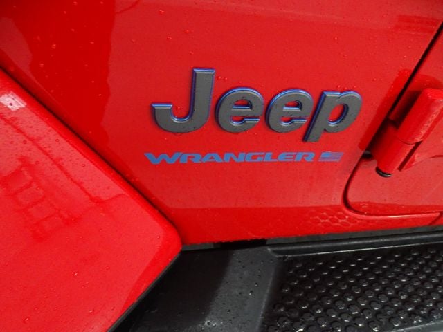 2025 Jeep Wrangler Sahara 4xe