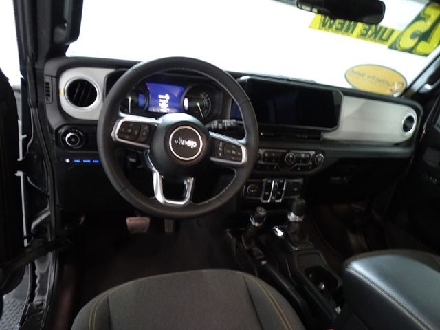 2025 Jeep Wrangler Sahara 4xe