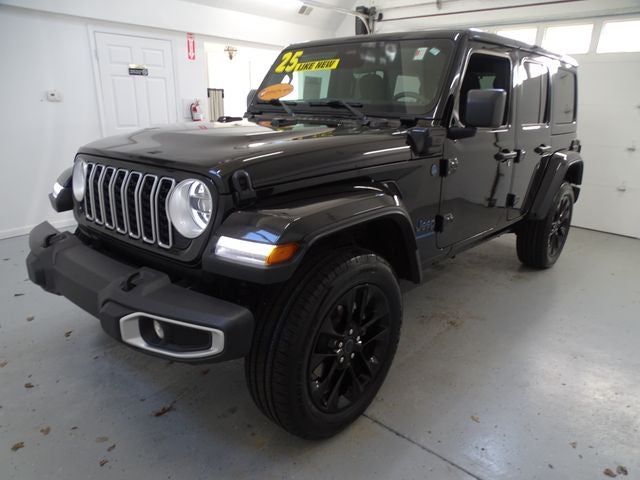 2025 Jeep Wrangler Sahara 4xe