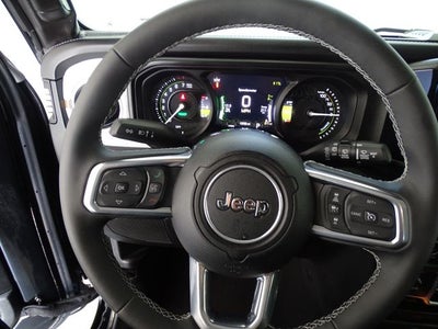 2025 Jeep Wrangler Sahara 4xe