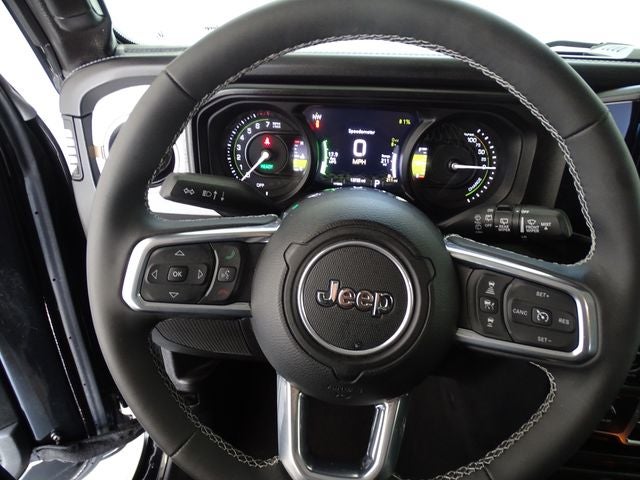 2025 Jeep Wrangler Sahara 4xe