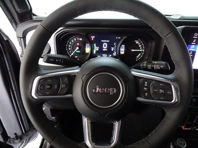 2025 Jeep Wrangler Sahara 4xe