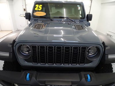2025 Jeep Wrangler Rubicon 4xe