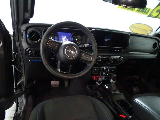 2025 Jeep Wrangler Rubicon 4xe