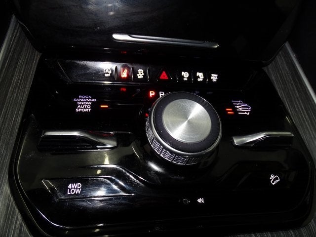 2023 Jeep Wagoneer L Series III