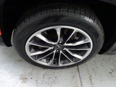 2023 Jeep Wagoneer L Series III