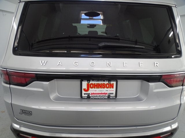 2025 Jeep Wagoneer Base