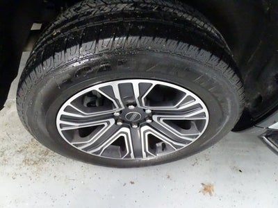 2025 Jeep Wagoneer Base