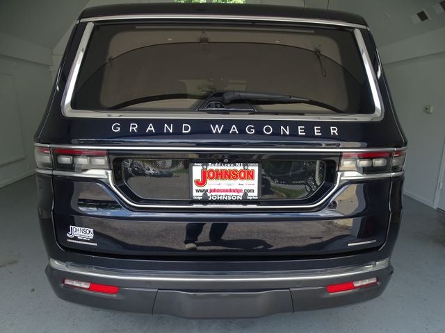 2022 Jeep Grand Wagoneer Series III