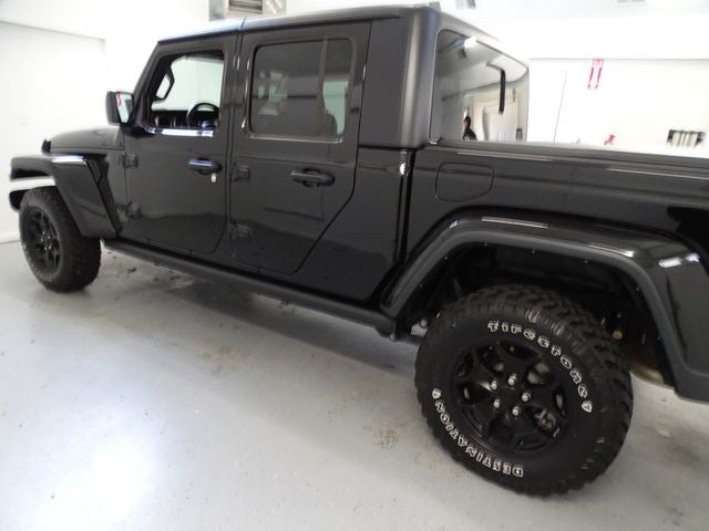 2022 Jeep Gladiator Willys